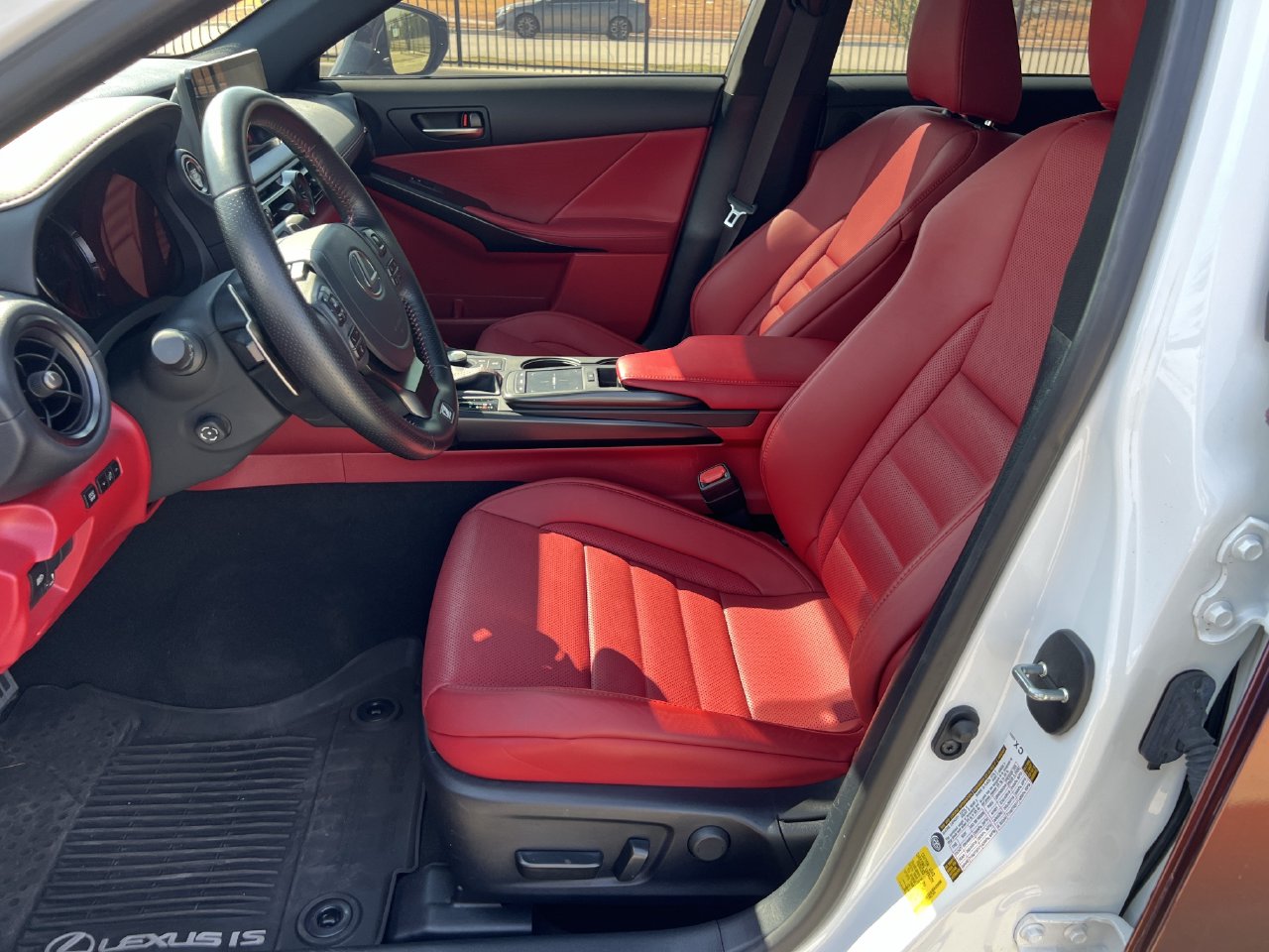 2023 Lexus IS 6
