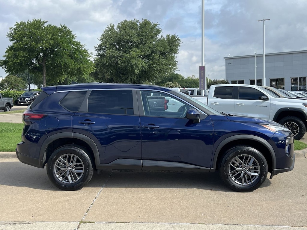 Used 2026 Nissan Rogue SV SUV