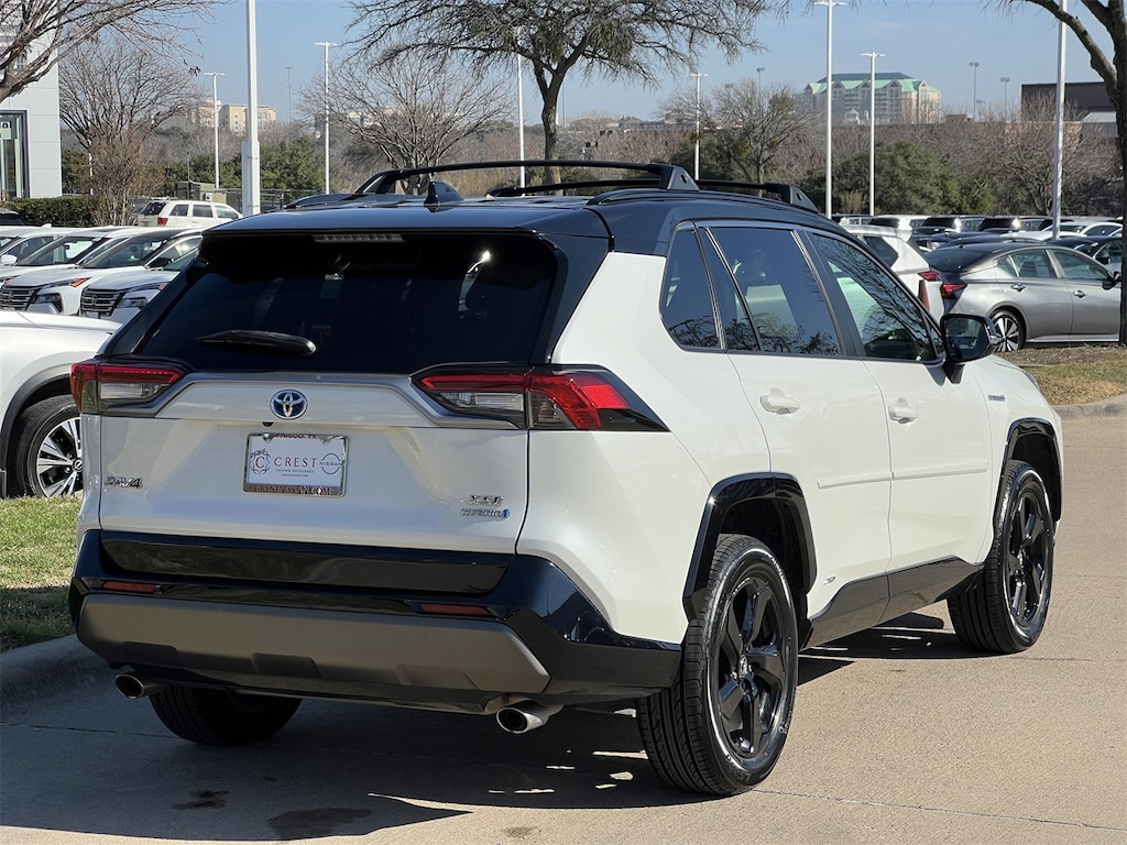 Used 2020 Toyota RAV4 Hybrid XSE SUV