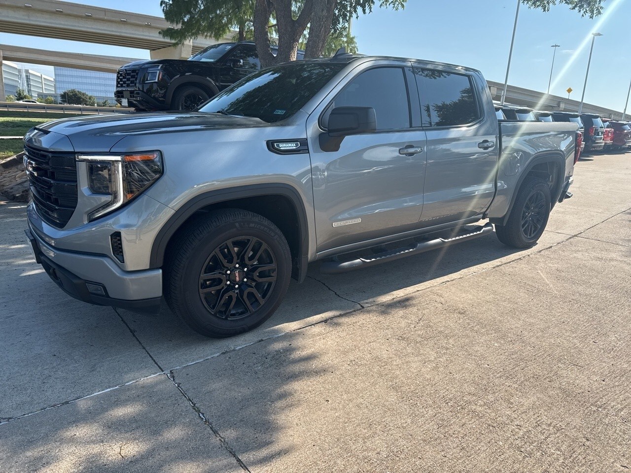 2023 Gmc Sierra 1500 Elevation photo 2