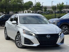 2024 Nissan Altima 2.5 SV Sedan