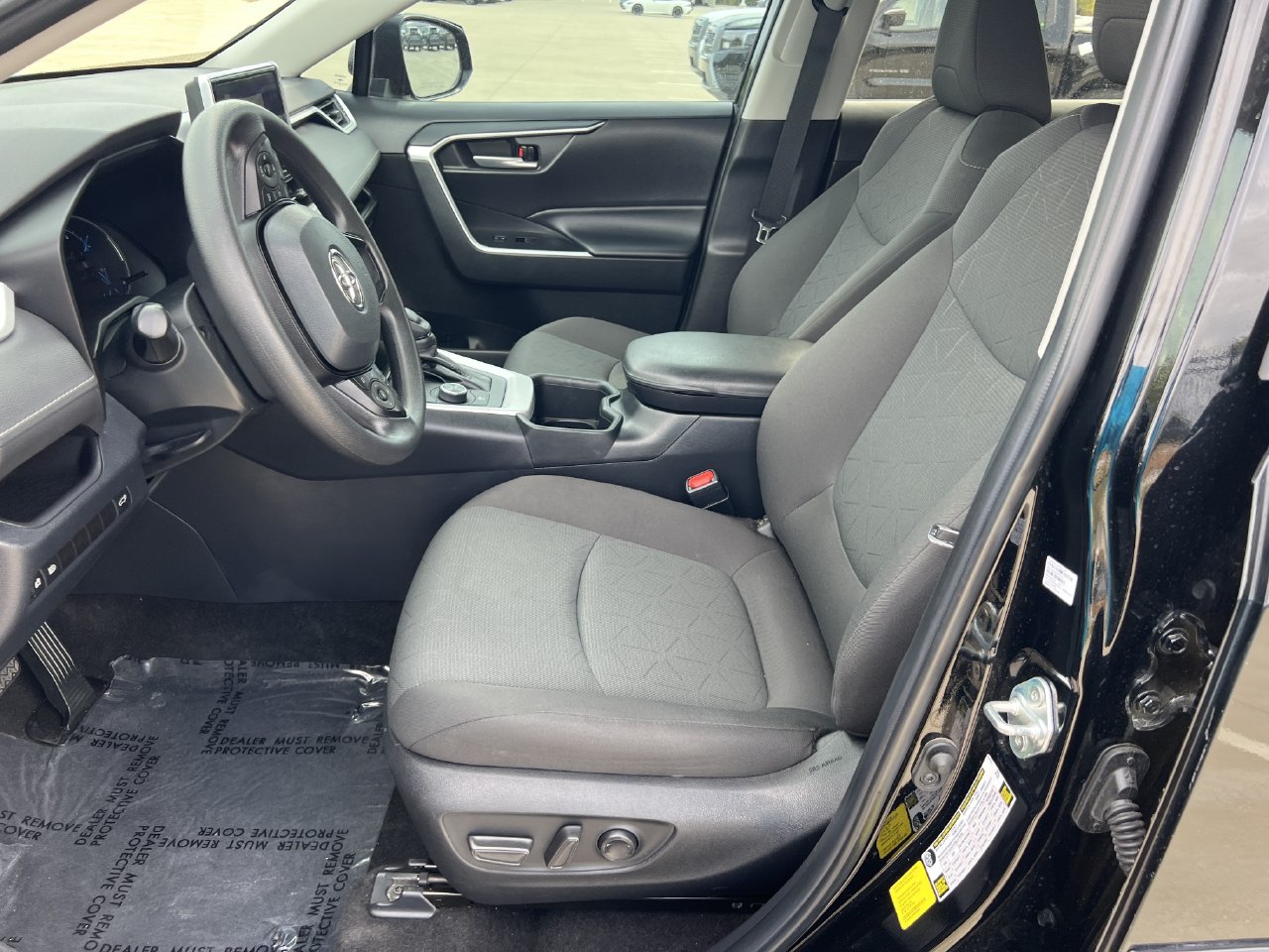 2023 Toyota RAV4 6