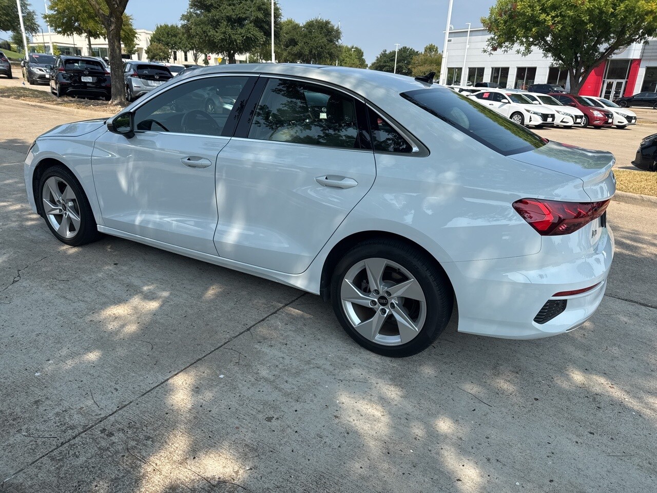 2022 Audi A3 40 Premium photo 3