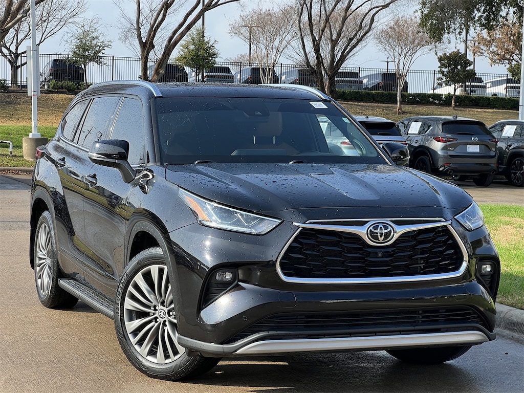 Used 2021 Toyota Highlander Platinum SUV