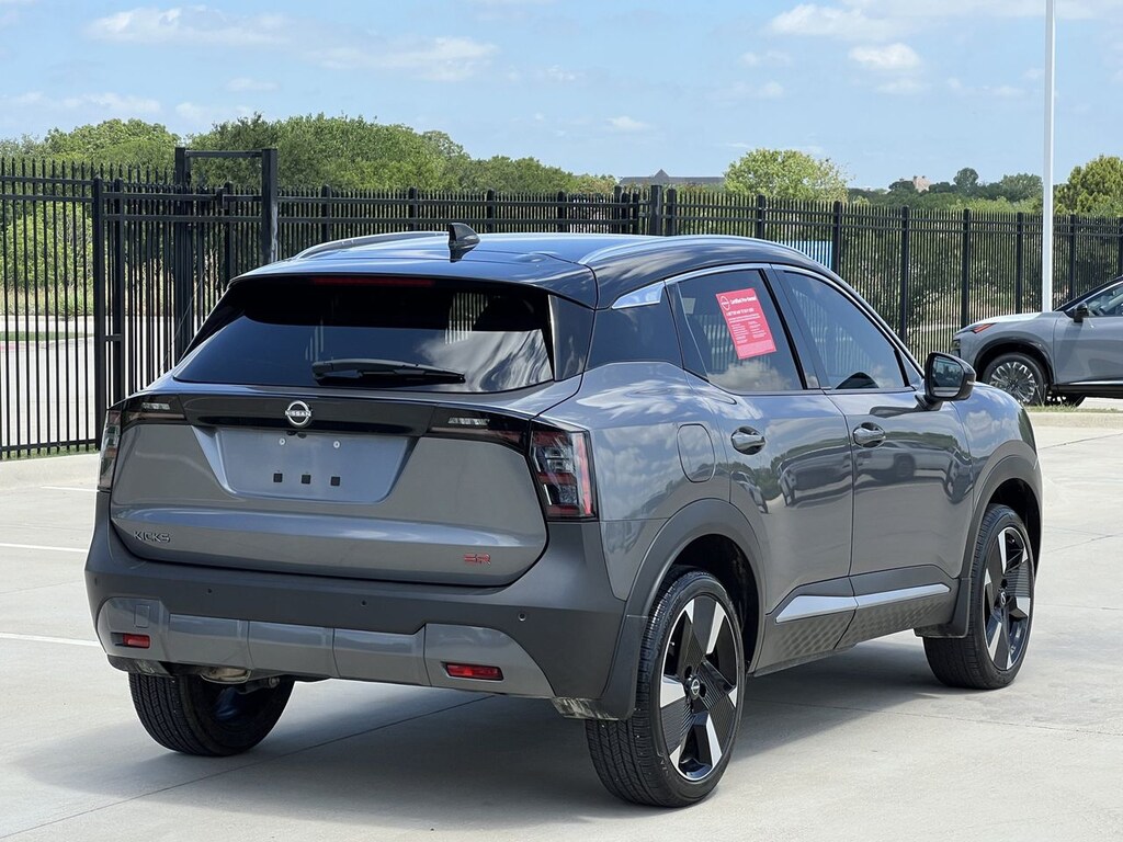 Used 2025 Nissan Kicks SR SUV