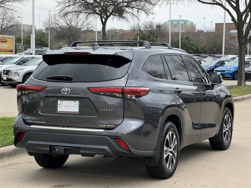 Used 2020 Toyota Highlander XLE SUV