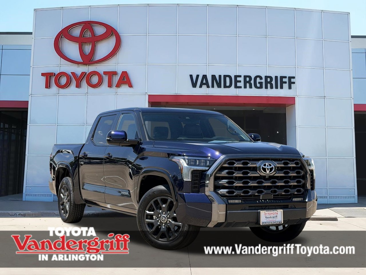 2023 Toyota Tundra Platinum CrewMax Cab RWD