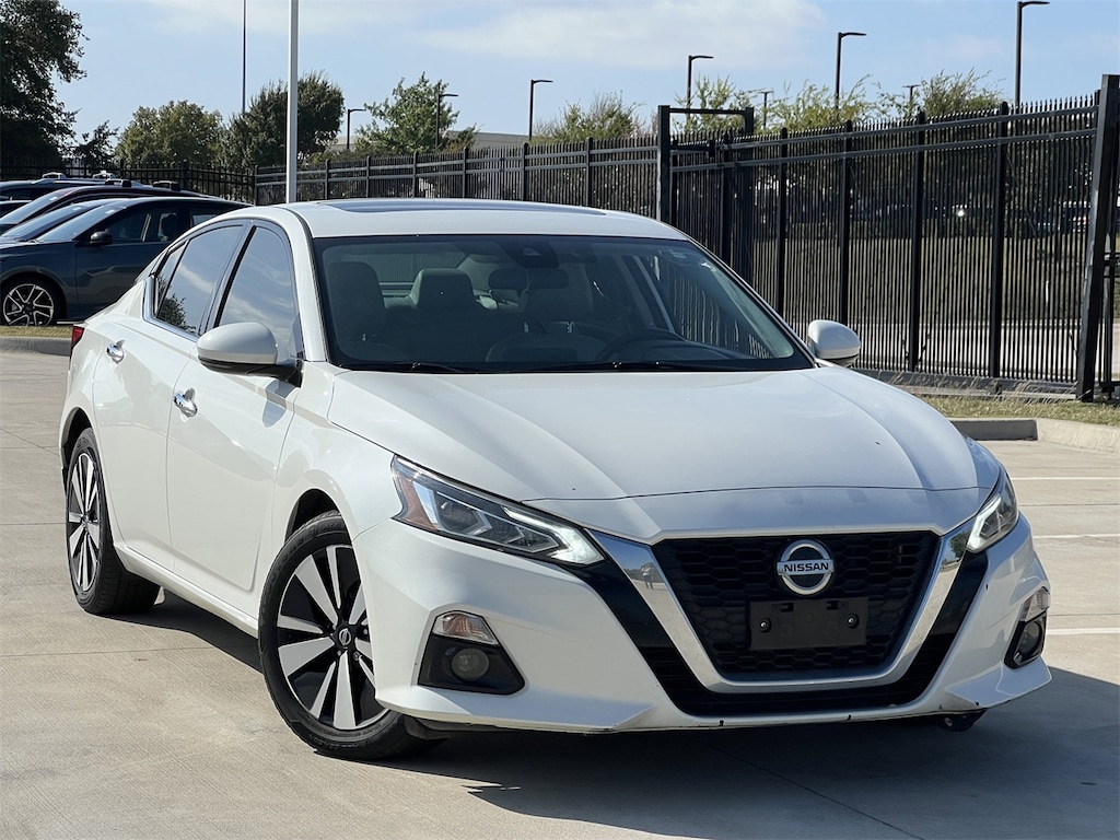 Certified 2021 Nissan Altima 2.5 SL Sedan