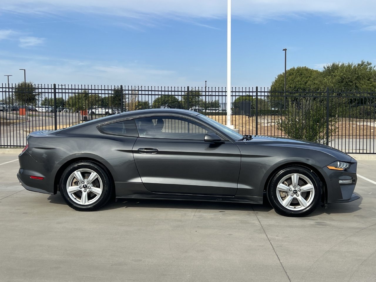 2018 Ford Mustang 4