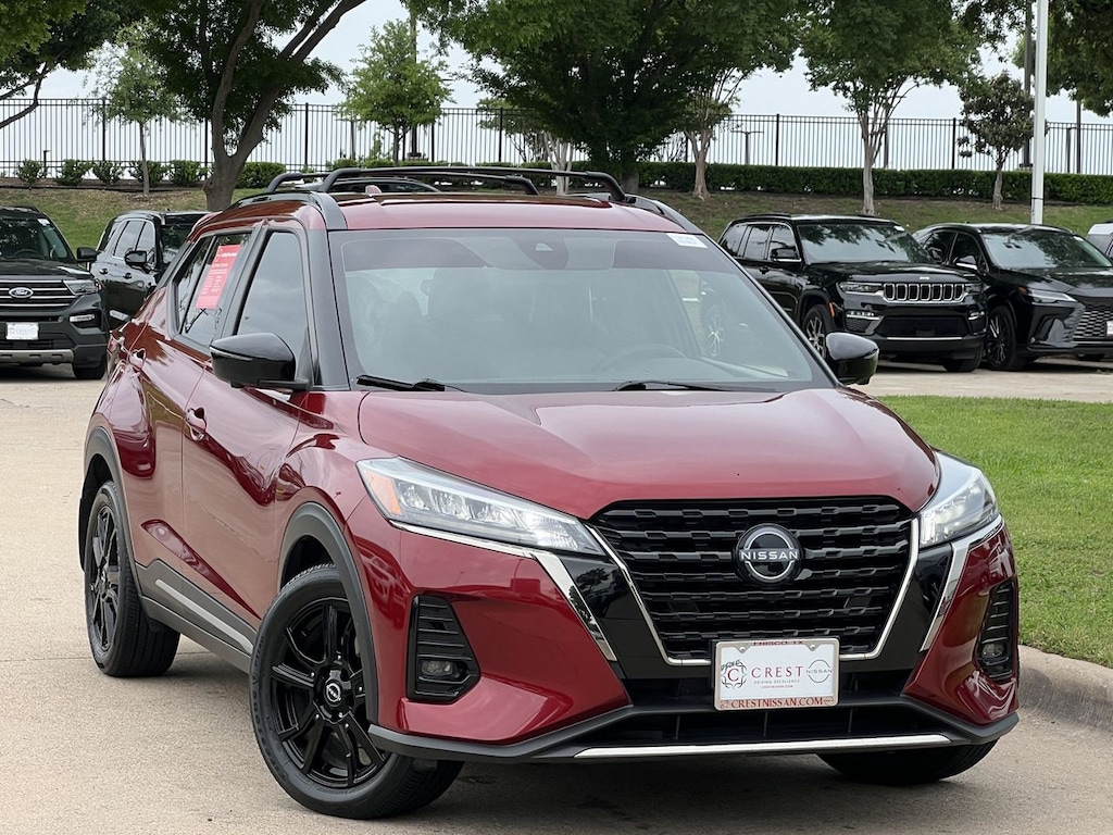 Used 2023 Nissan Kicks SR SUV