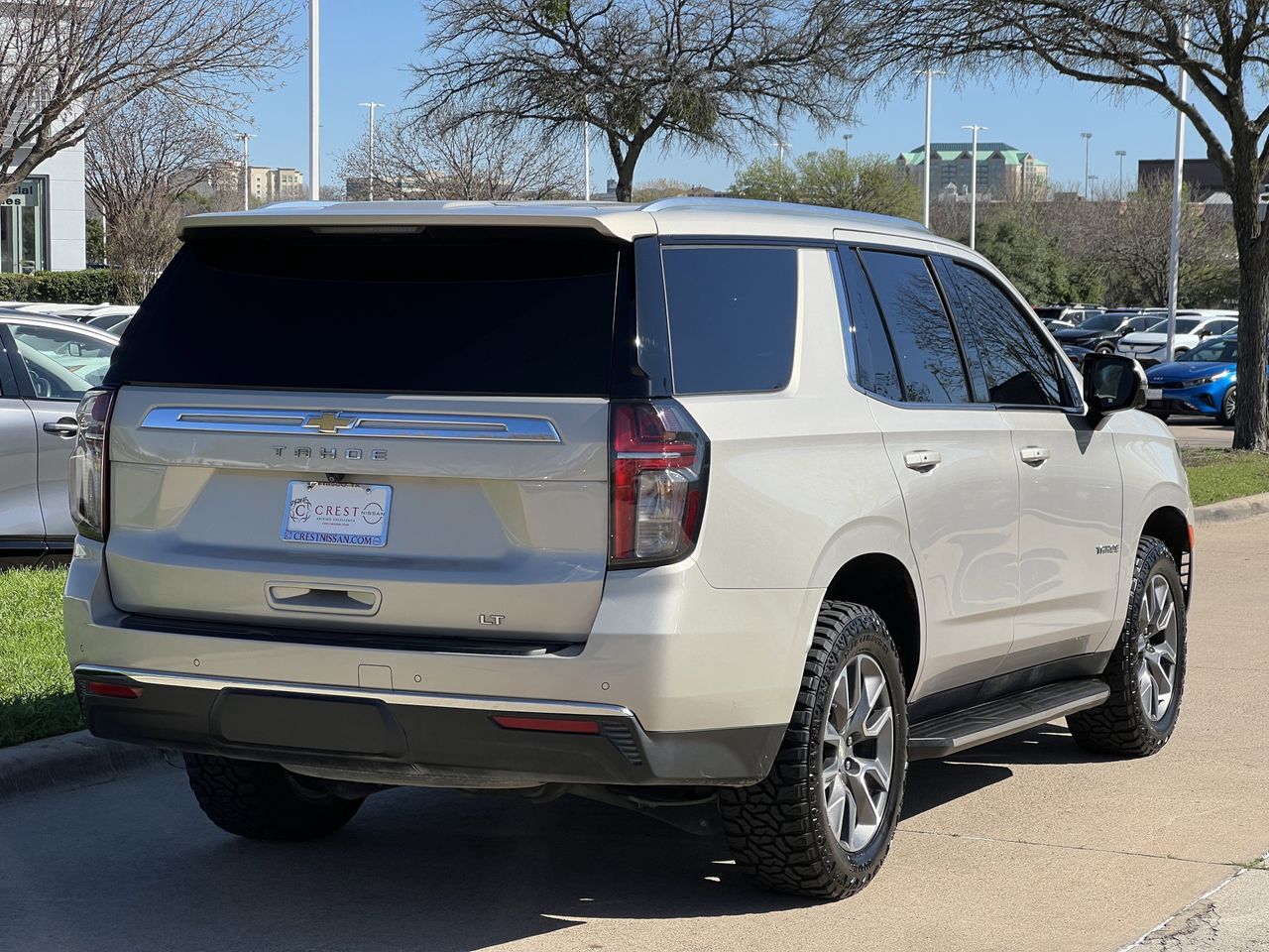 View vehicle photo 4