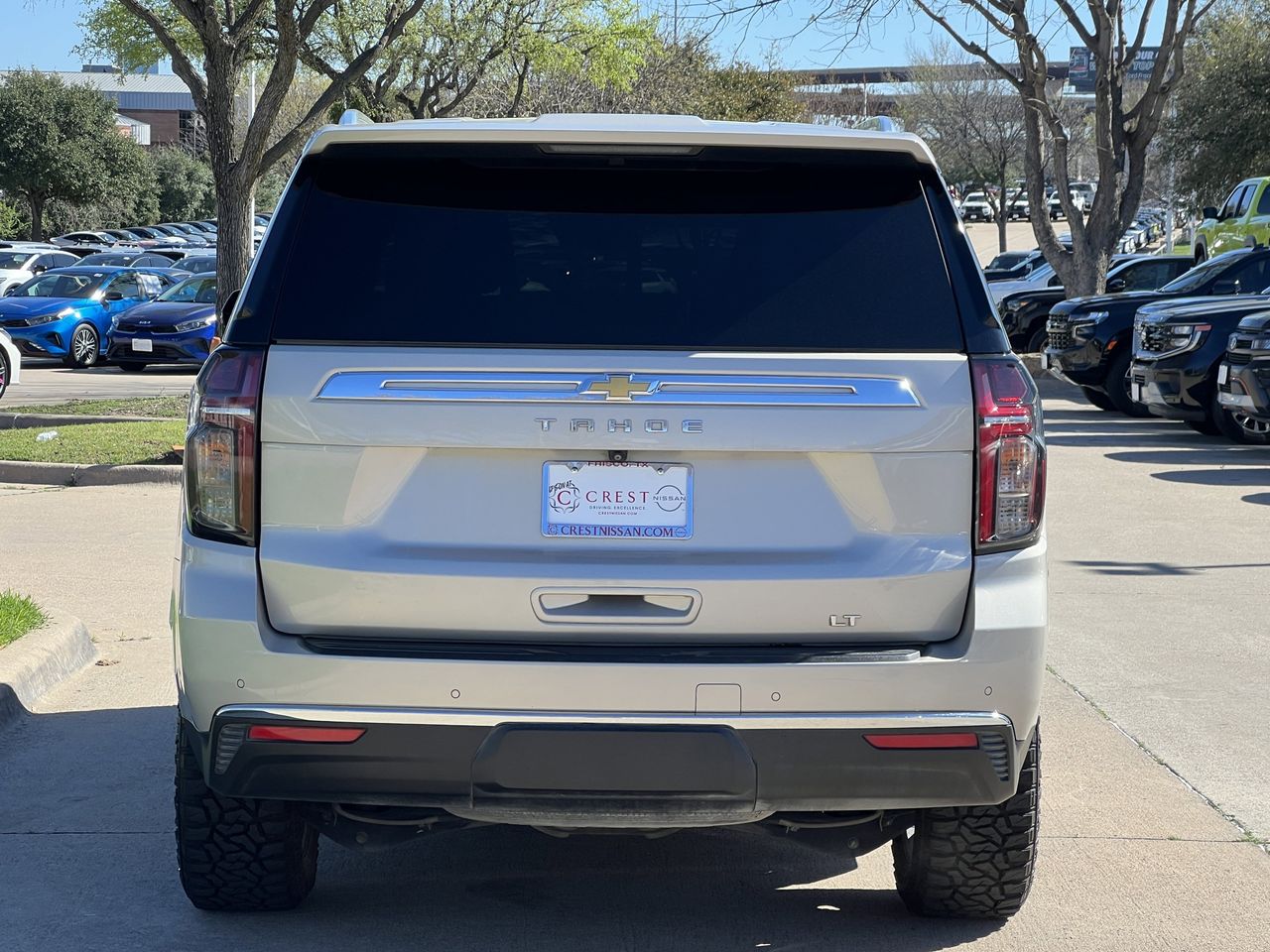 View vehicle photo 5