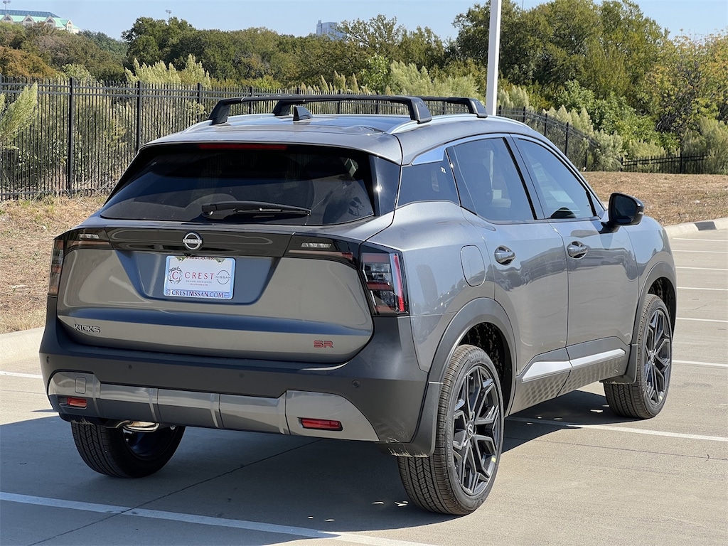 New 2026 Nissan Kicks SR SUV