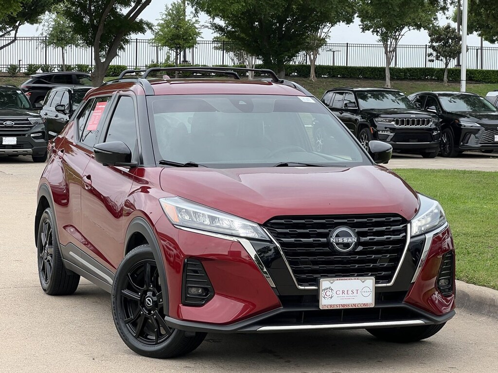 Used 2023 Nissan Kicks SR SUV