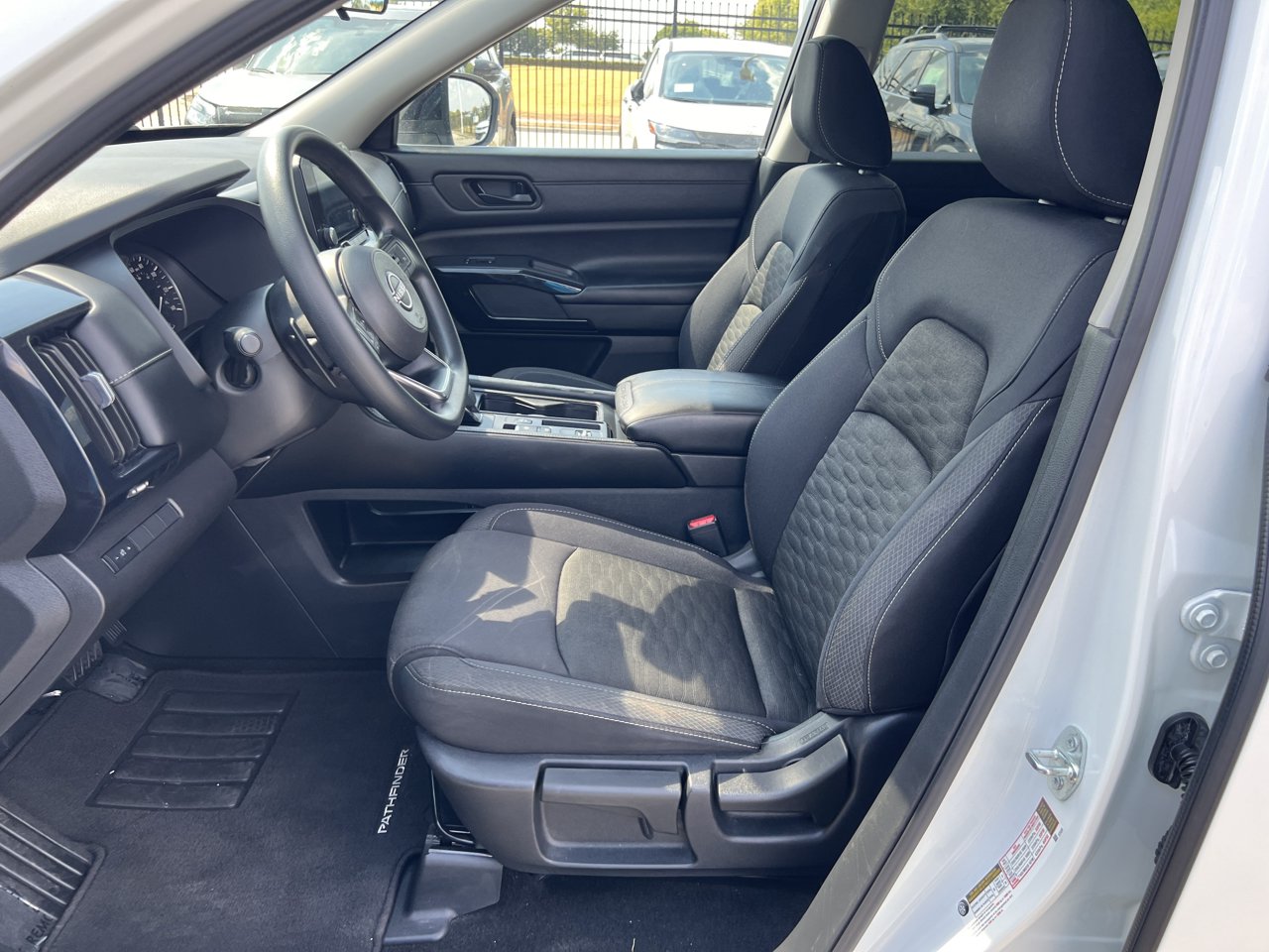2023 Nissan Pathfinder 6