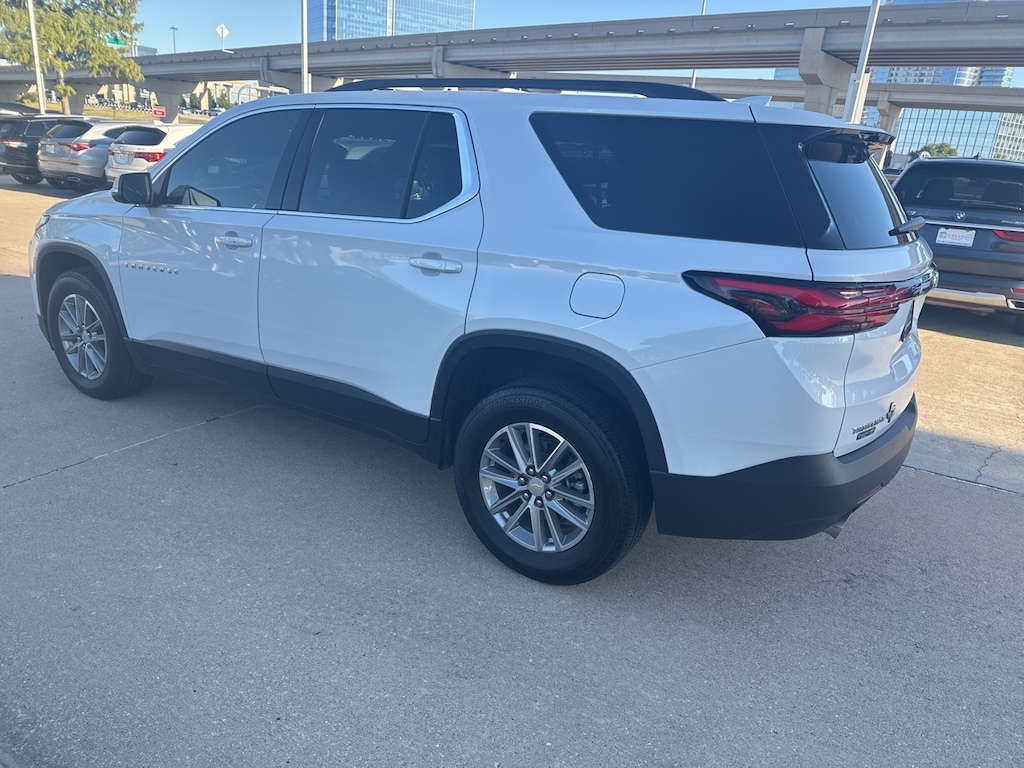 Used 2023 Chevrolet Traverse LT SUV