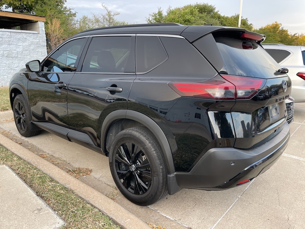 Used 2023 Nissan Rogue SV SUV