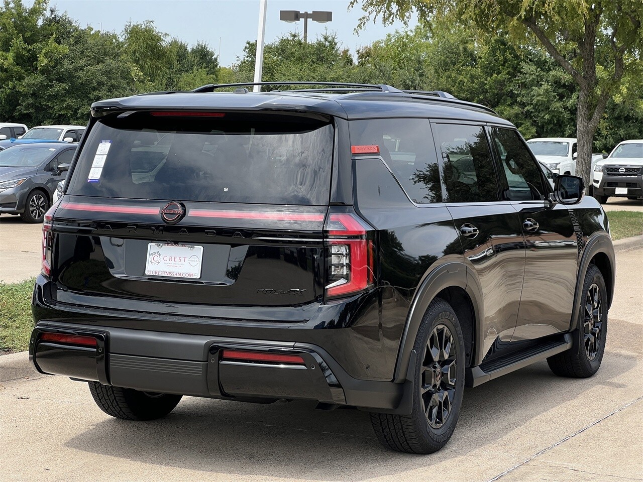 2026 Nissan Armada photo 4