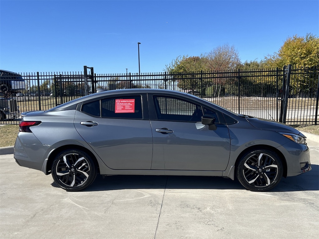 Certified 2025 Nissan Versa 1.6 SR Sedan