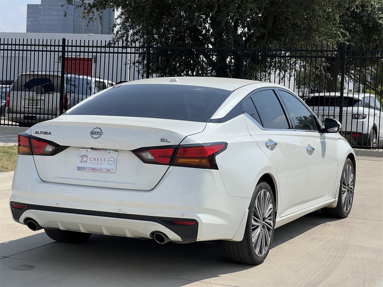 2024 Nissan Altima 2.5 SL photo 4