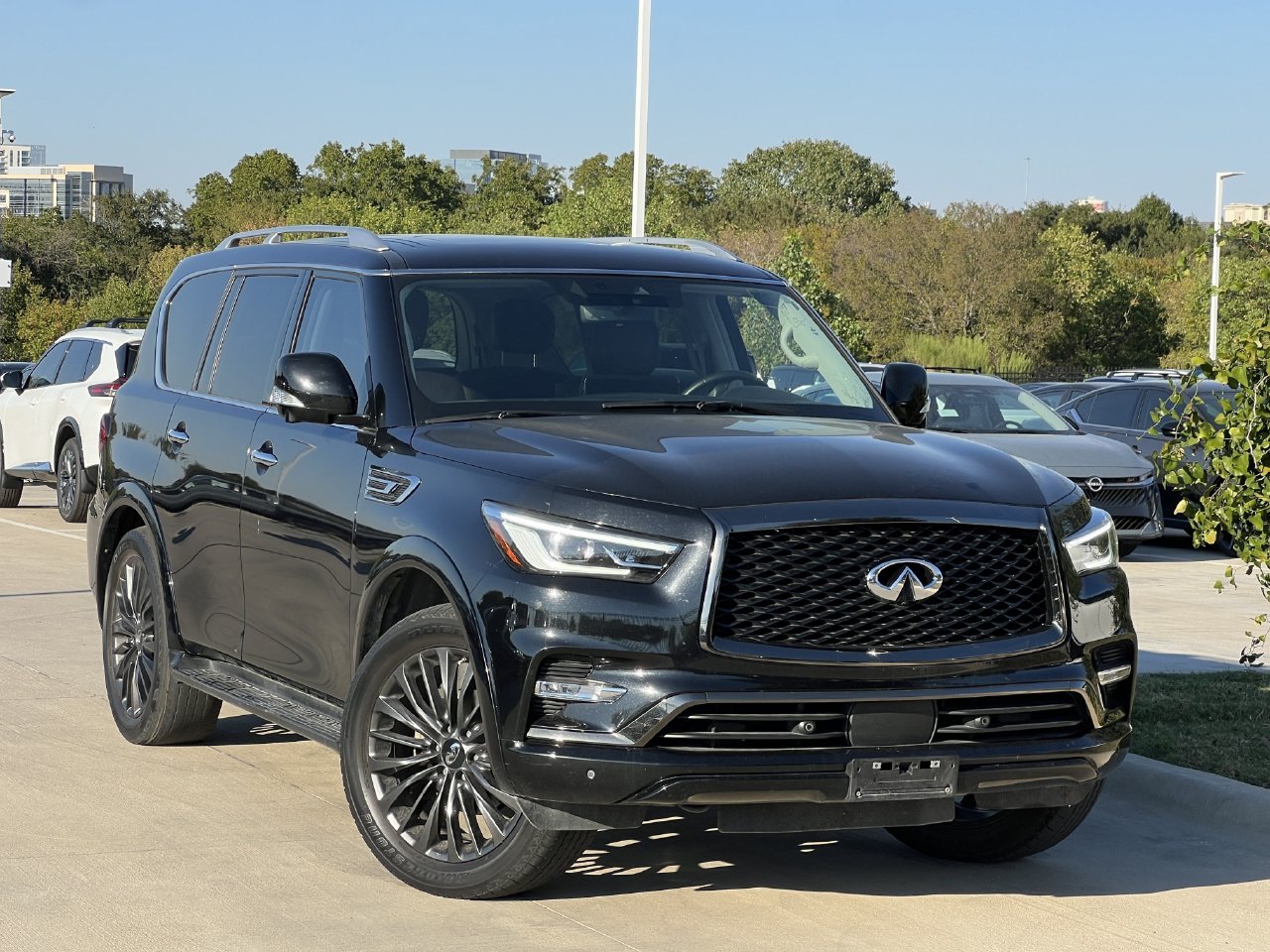  INFINITI QX80