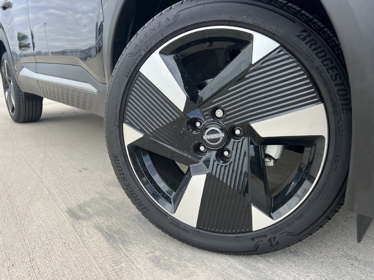 2026 Nissan KICKS SR AWD - Photo 6