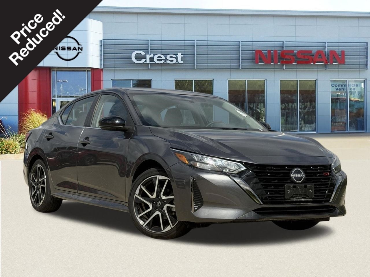 2025 Nissan Sentra SR CVT's photo