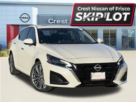 2025 Nissan Altima SL Sedan