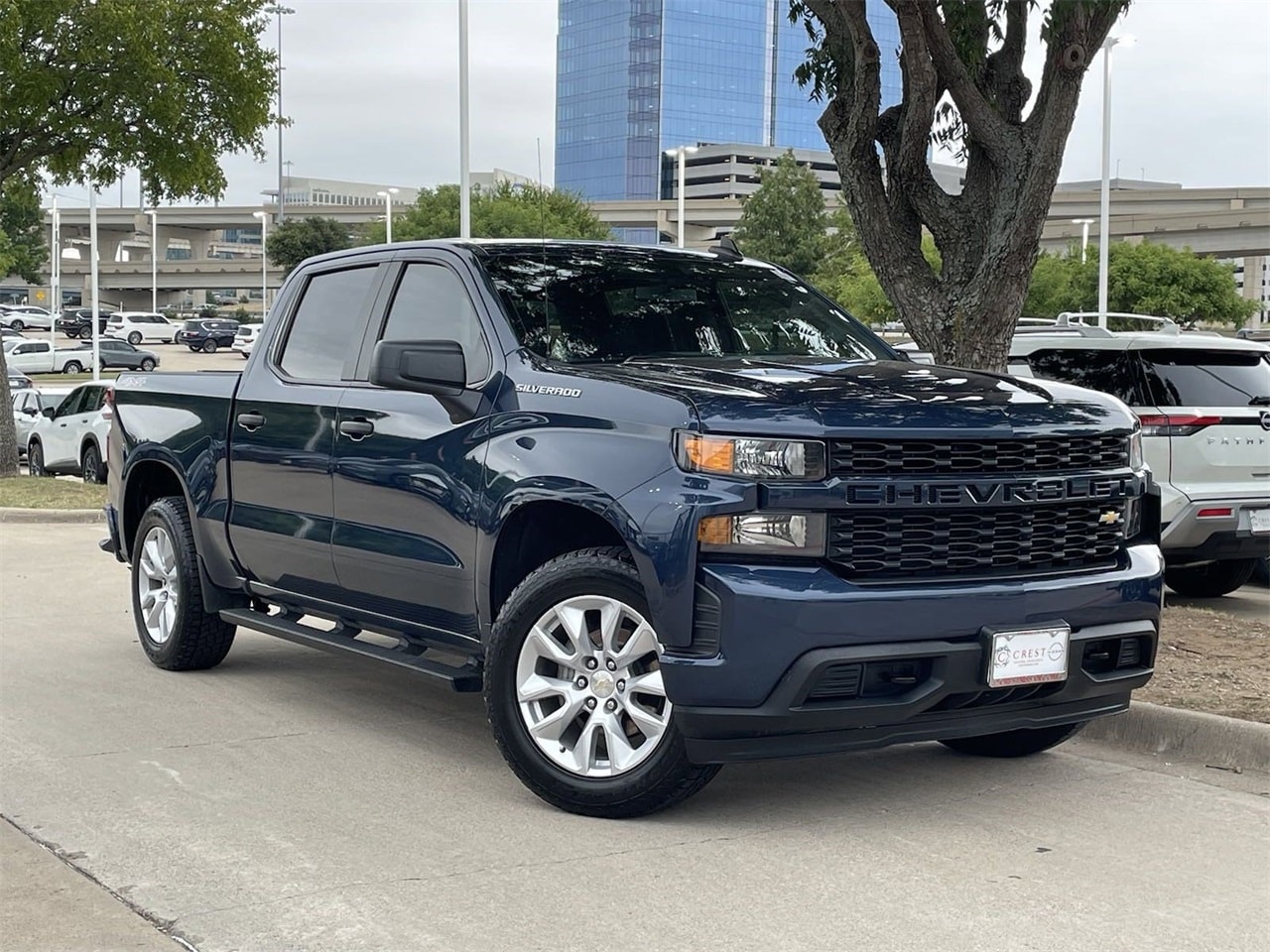 Used 2020 Chevrolet Silverado 1500 Custom with VIN 3GCPYBEK6LG417510 for sale in Frisco, TX