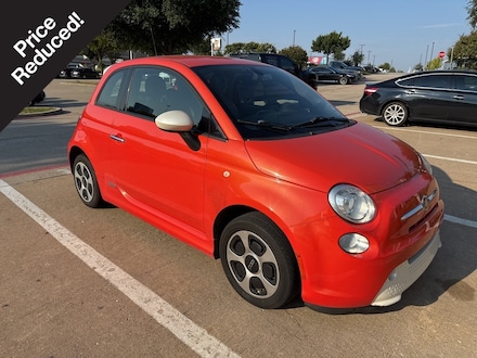2017 FIAT 500e Battery Electric Hatchback