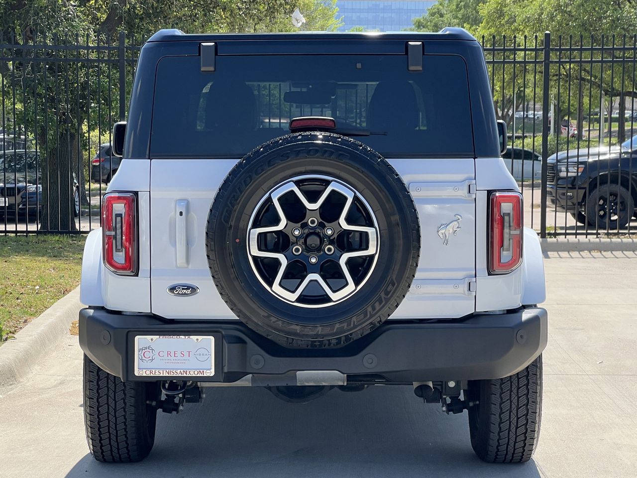 View vehicle photo 5