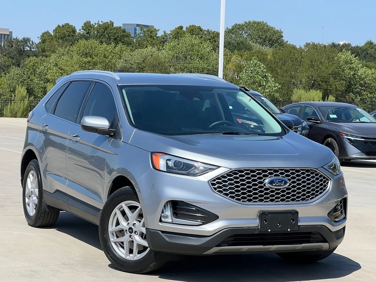 Iconic Silver 2024 Ford Edge SUV / Crossover All-Wheel Drive 8-Speed Automatic