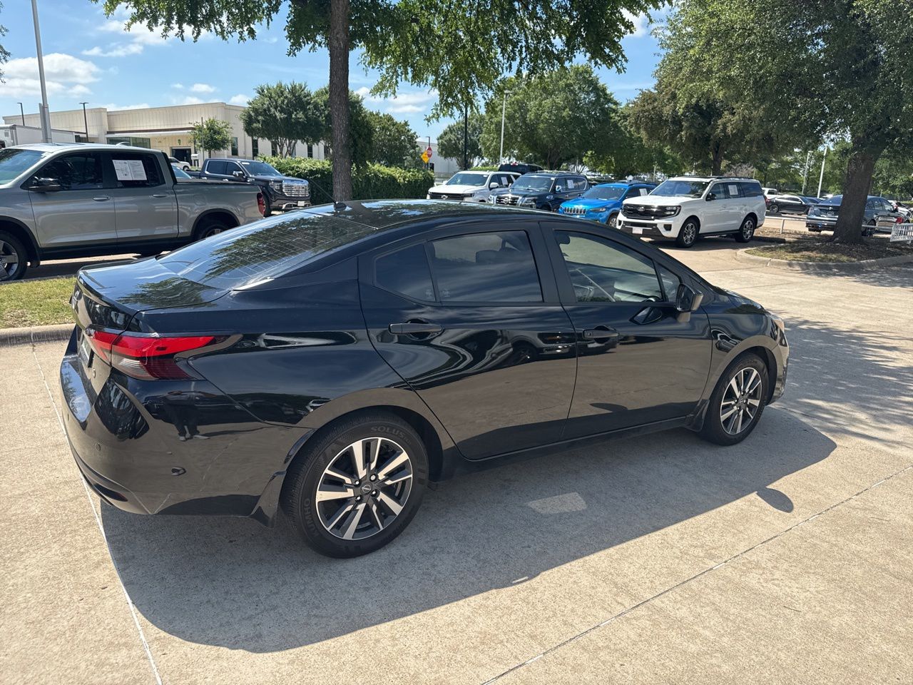 car-gallery-2