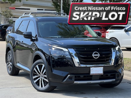 2025 Nissan Pathfinder Platinum SUV