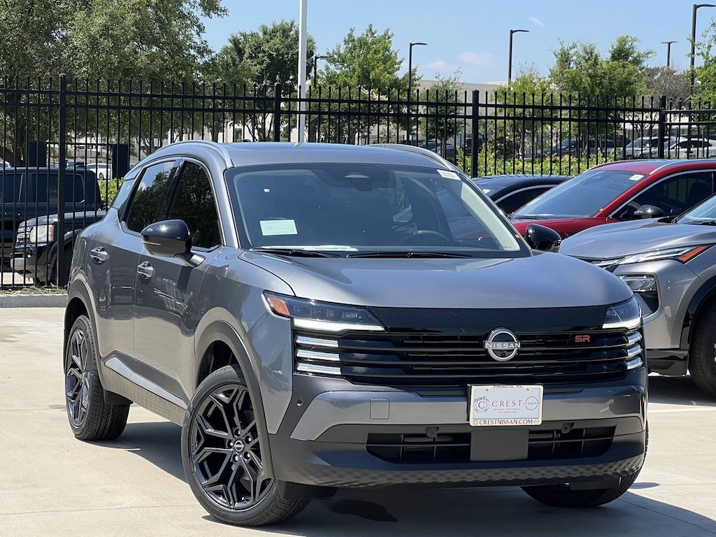 New 2026 Nissan Kicks SR SUV