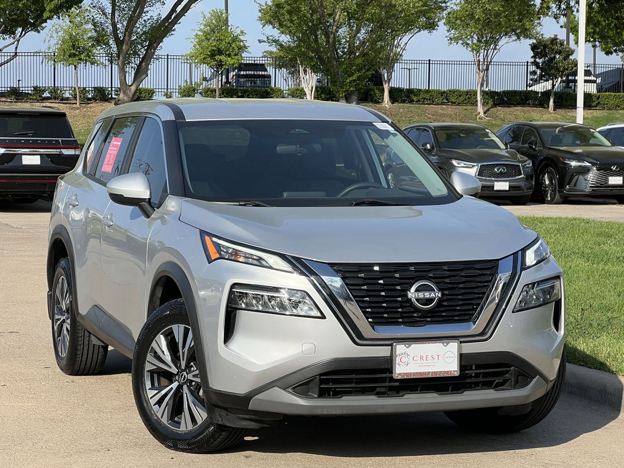 View vehicle photo 2