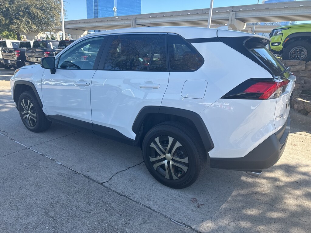 Used 2022 Toyota RAV4 LE SUV