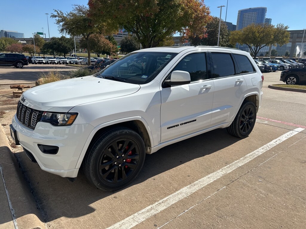 Used 2021 Jeep Grand Cherokee Laredo X SUV