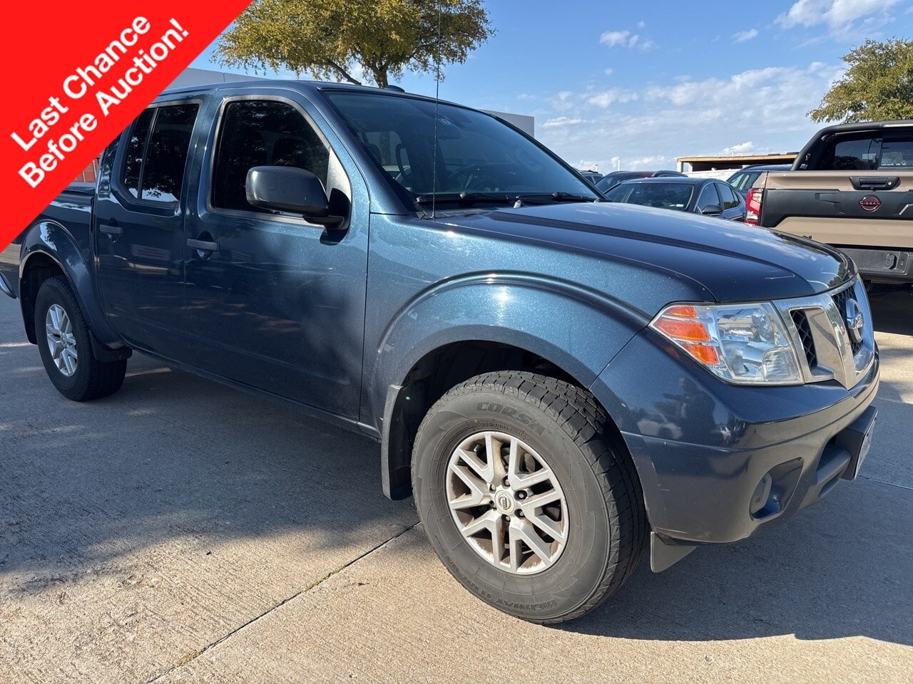 2015 Nissan Frontier SV's photo
