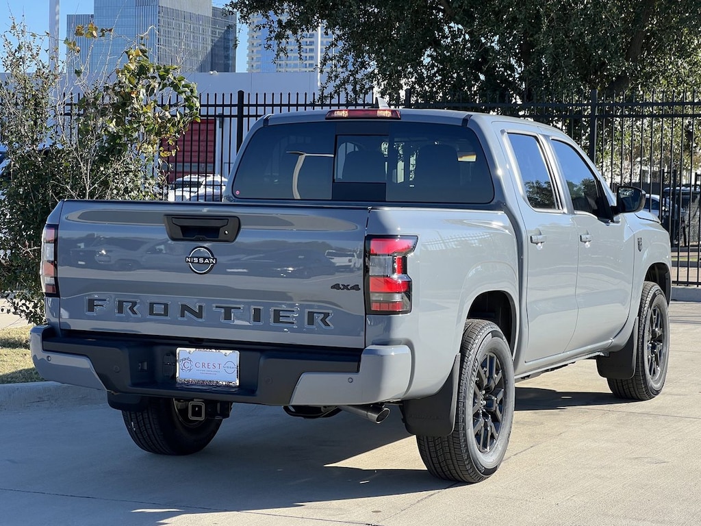 New 2026 Nissan Frontier SV Truck Crew Cab