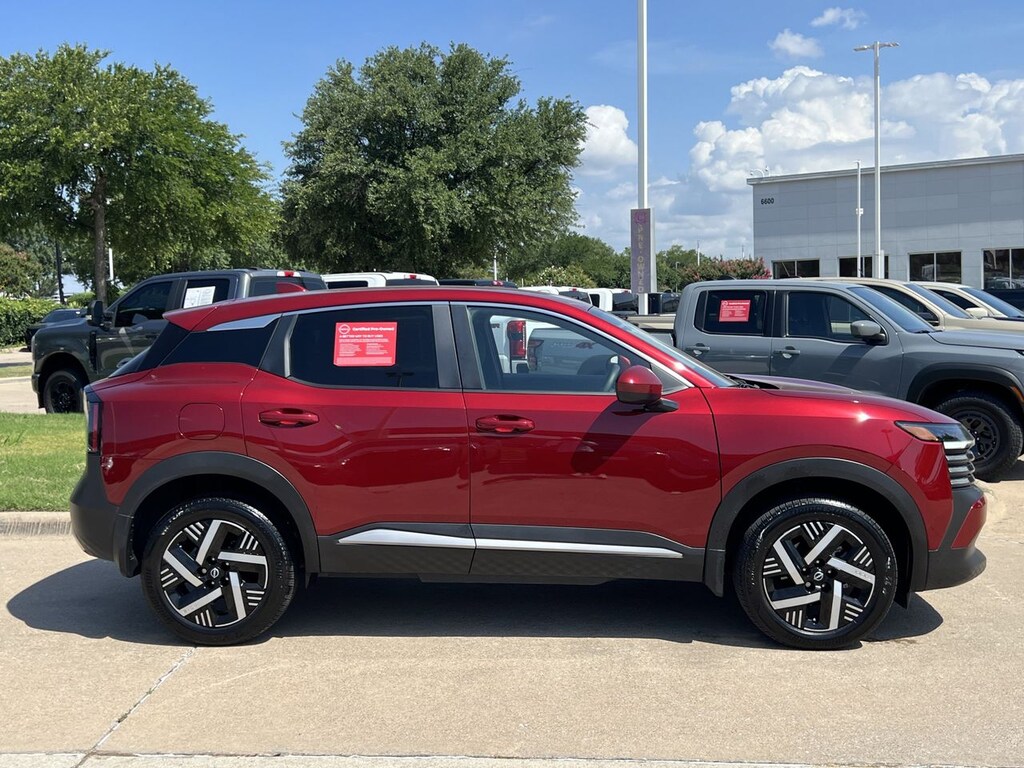 Used 2025 Nissan Kicks SV SUV