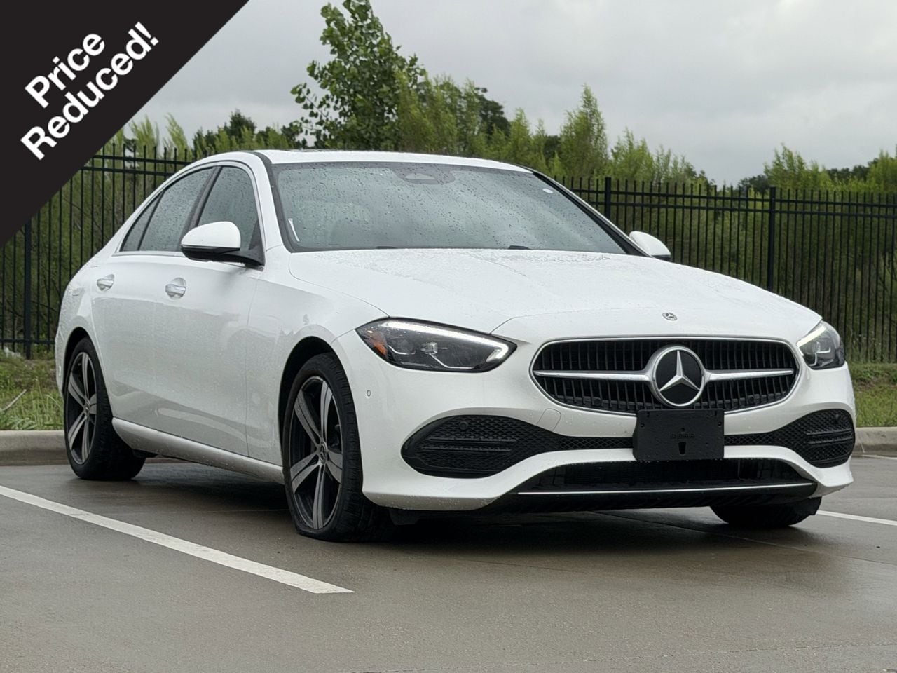2025 Mercedes-Benz C-Class C 300's photo