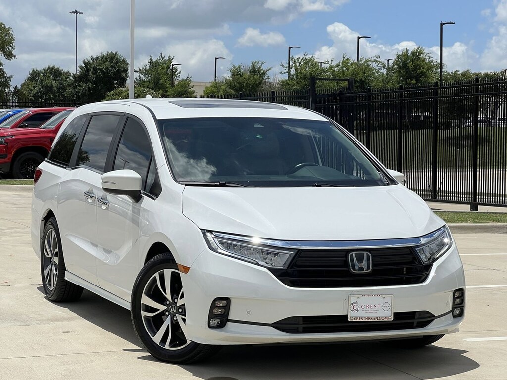 Used 2023 Honda Odyssey Touring Van