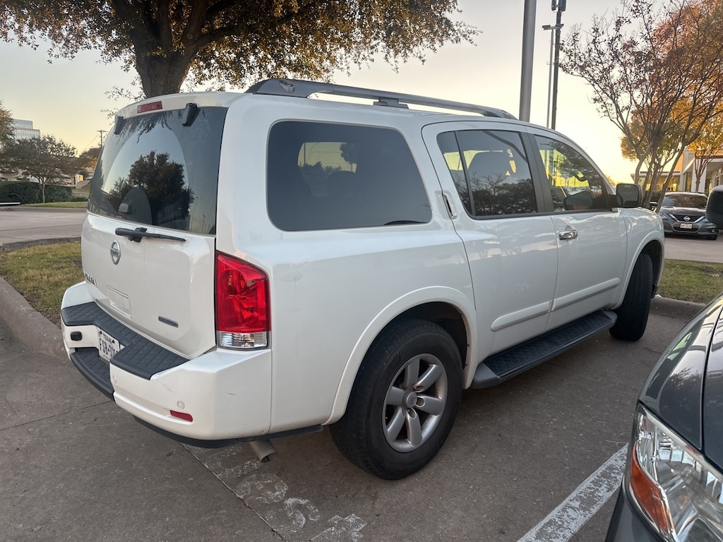 Used 2015 Nissan Armada SV SUV