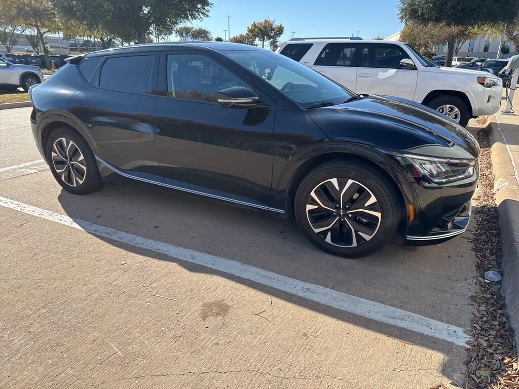 Used 2022 Kia EV6 Wind SUV