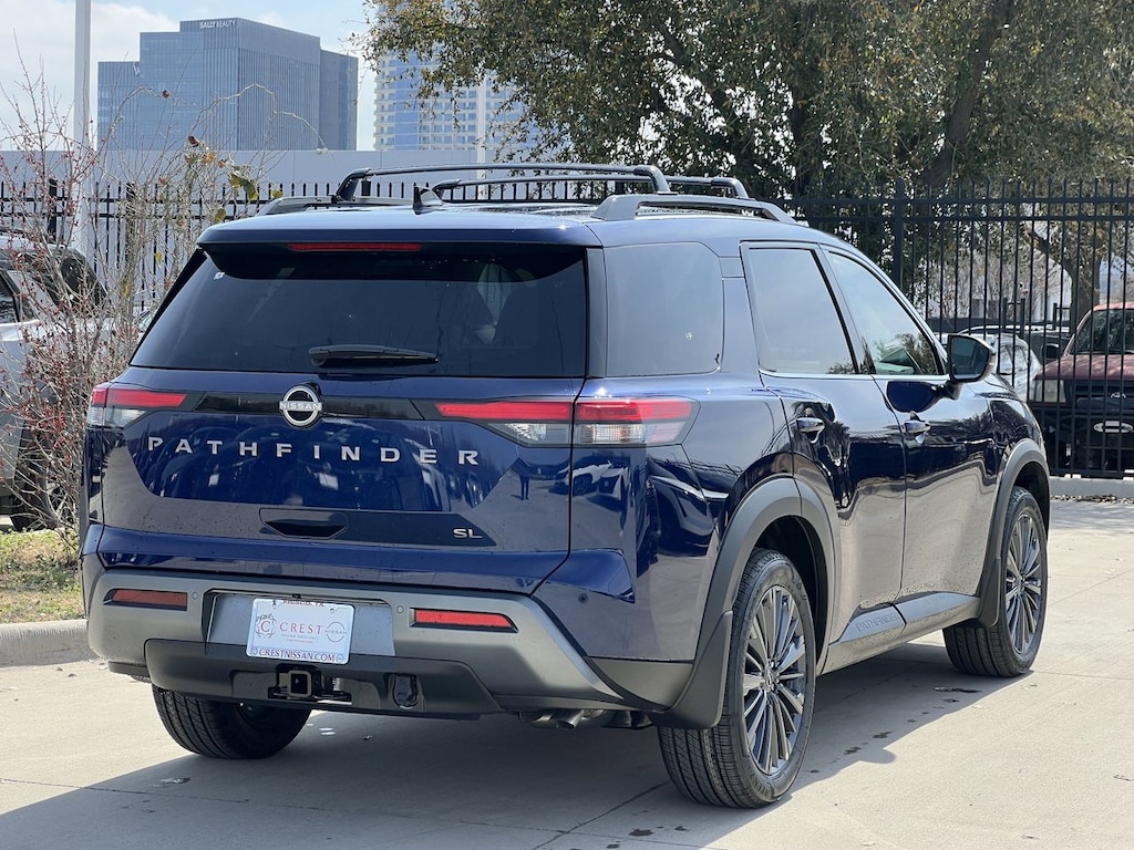 New 2026 Nissan Pathfinder SL SUV
