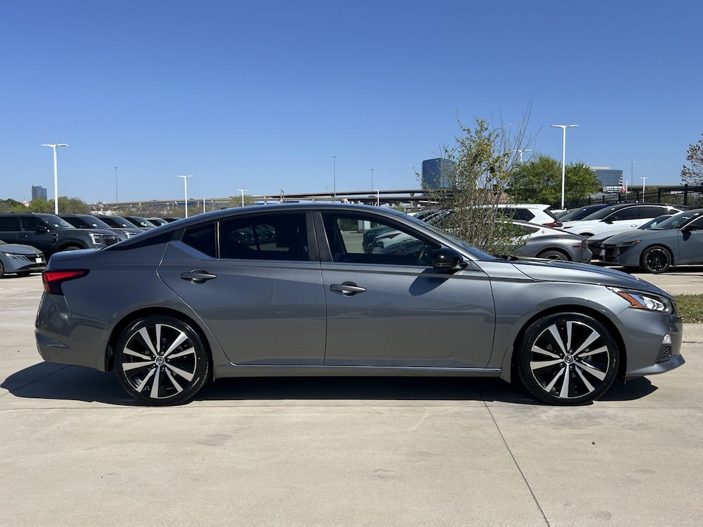 Certified 2021 Nissan Altima 2.0 SR Sedan
