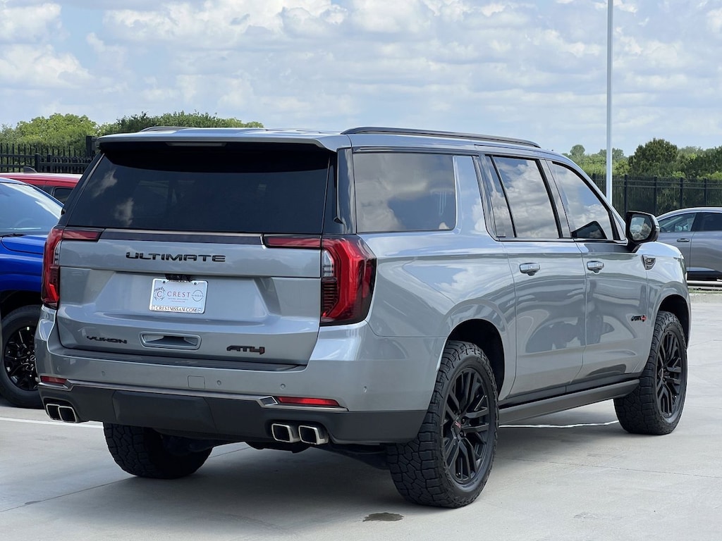 Used 2025 GMC Yukon XL AT4 Ultimate SUV