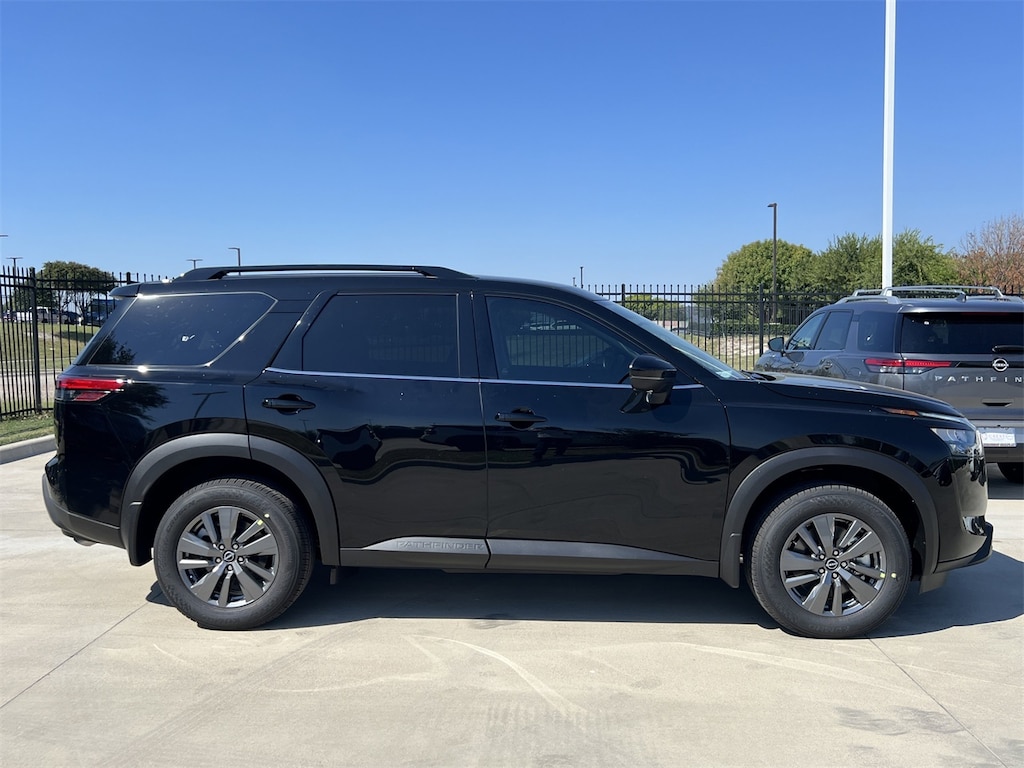New 2025 Nissan Pathfinder SV SUV