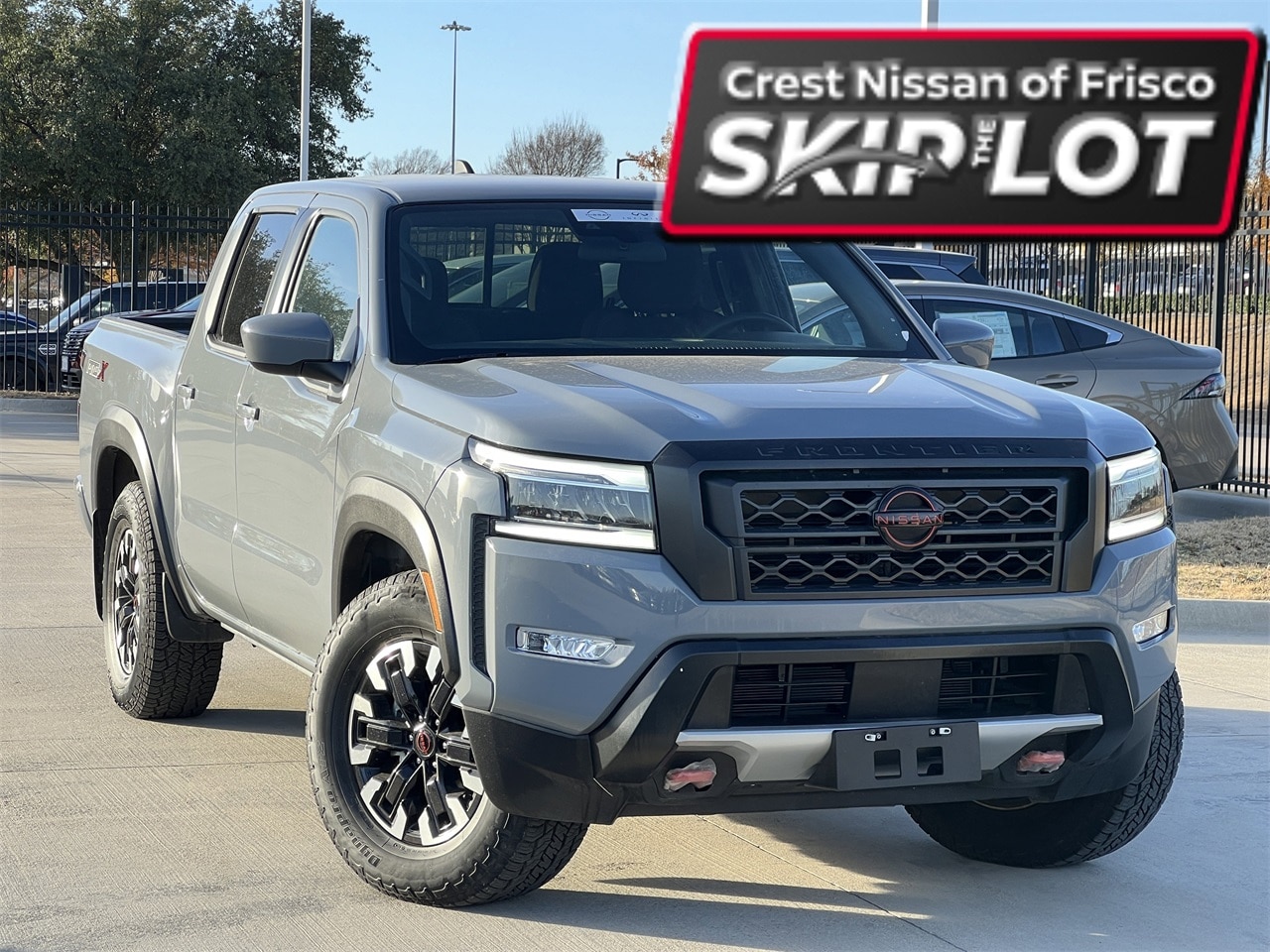 2024 Nissan Frontier PRO-X's photo